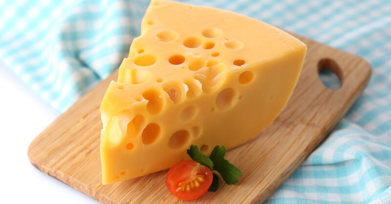 攝取起司降低24%失智風險！日本研究推薦最佳種類