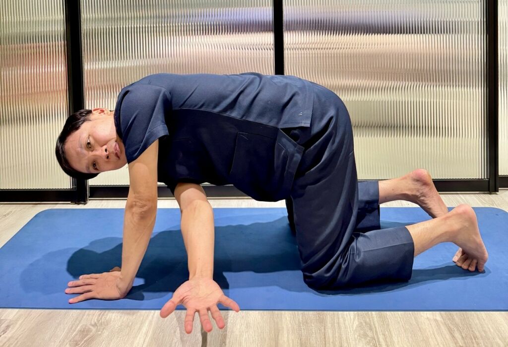 蔡宗恩物理治療師＿旋轉胸椎